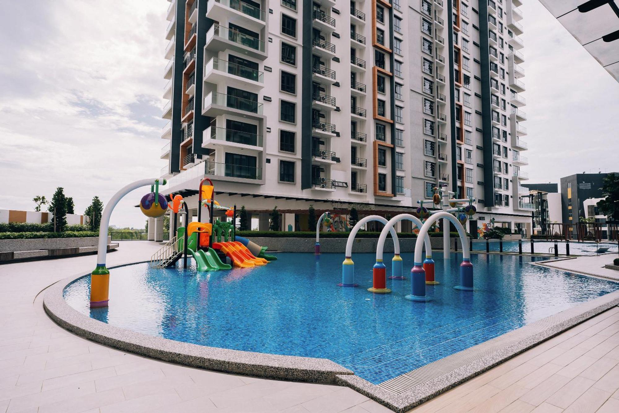 K Avenue Tower B By The Pillow House, 5 Minutes To Kkia Airport * Penampang