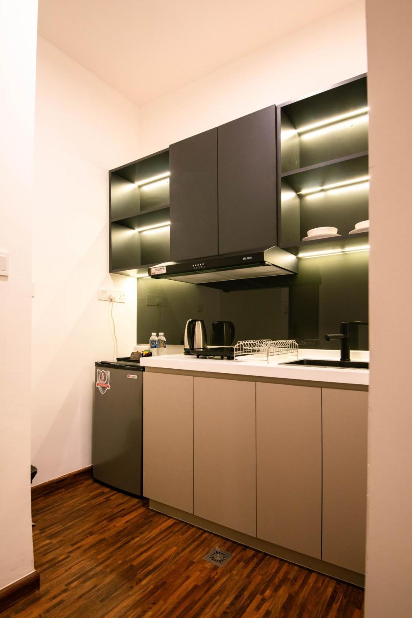 K Avenue Tower B By The Pillow House, 5 Minutes To Kkia Airport Apartment Penampang